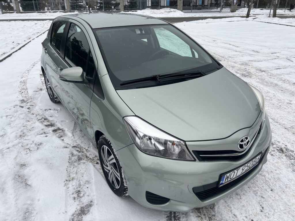 Toyota Yaris 1.3, salon PL, pierwszy właściciel, niski przebieg, stan idealny, bogata wersja.